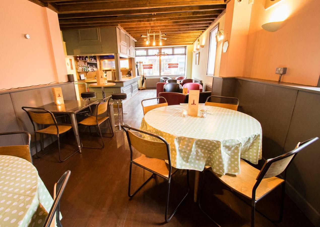 Nik The Greek Bed and Breakfast Burry Port Εξωτερικό φωτογραφία