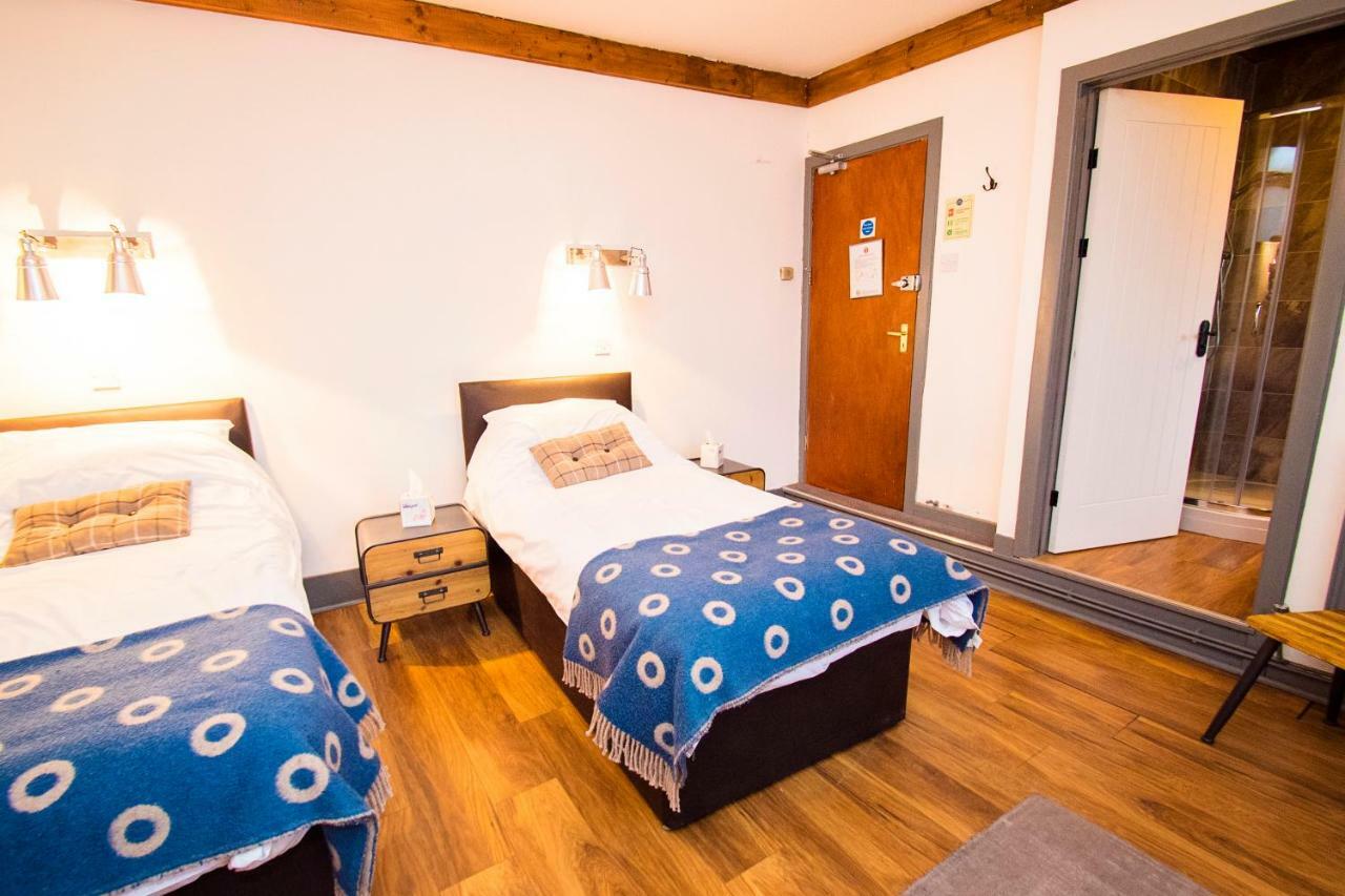 Nik The Greek Bed and Breakfast Burry Port Εξωτερικό φωτογραφία